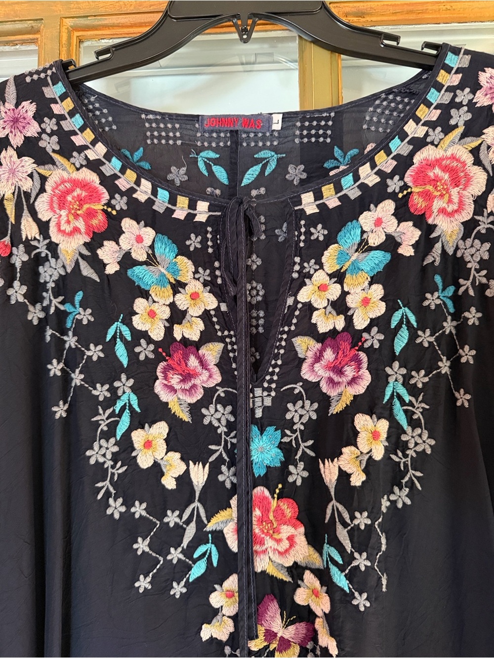 Johnny Was Navy Floral Embroidered Tunic Top - Picture 2 of 11